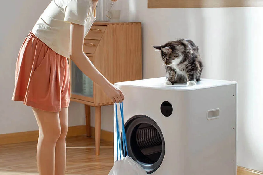 robot cat litter tray